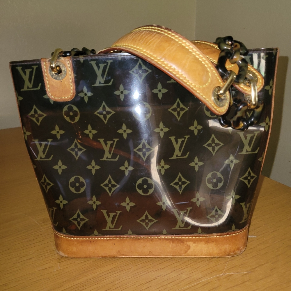 LOUIS VUITTON Monogram Sac Ambre MM w/ Pouch - Picture 13 of 16